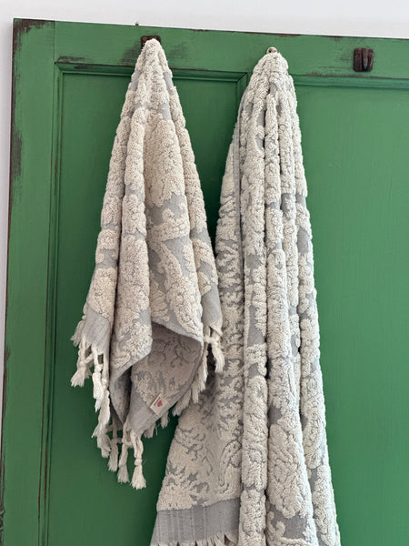 Grey and cream ‘Damask’ towel