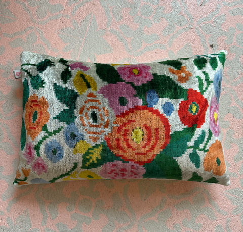 🌸FLORAL🌸 ~ Ikat Cushion