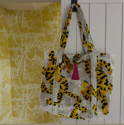 Tiger - Velvet ikat chuck it all in bag