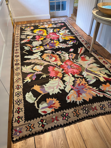 Gorgeous Vintage Floral Kilim